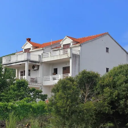 Apartment 10168b Račišće