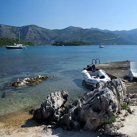 10168b * Račišće